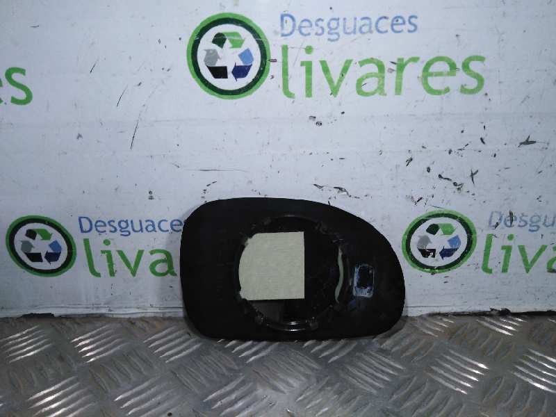 Recambio de cristal retrovisor izquierdo para  referencia OEM IAM 6451299  