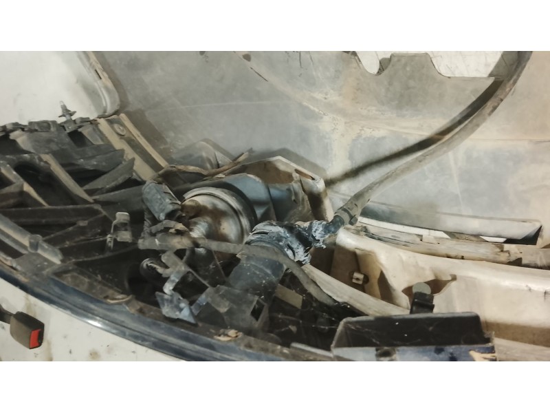 Recambio de paragolpes delantero para audi a4 b6 avant (8e5) 2.4 referencia OEM IAM 8E0807103JGRU  