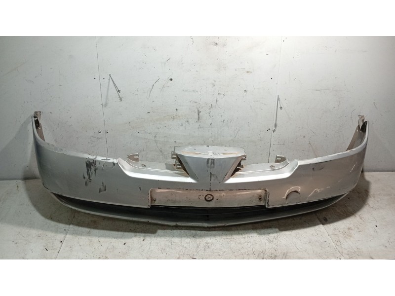 Recambio de paragolpes delantero para nissan primera hatchback (p12) 1.6 referencia OEM IAM   