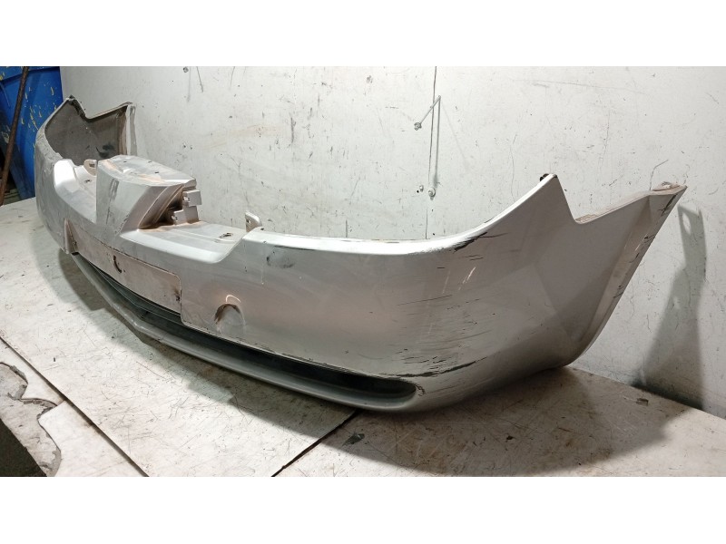 Recambio de paragolpes delantero para nissan primera hatchback (p12) 1.6 referencia OEM IAM   