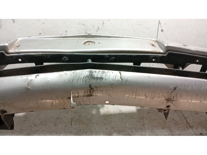Recambio de paragolpes delantero para nissan primera hatchback (p12) 1.6 referencia OEM IAM   