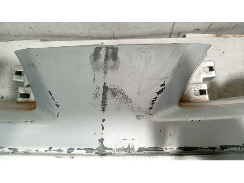 Recambio de paragolpes delantero para nissan primera hatchback (p12) 1.6 referencia OEM IAM   
