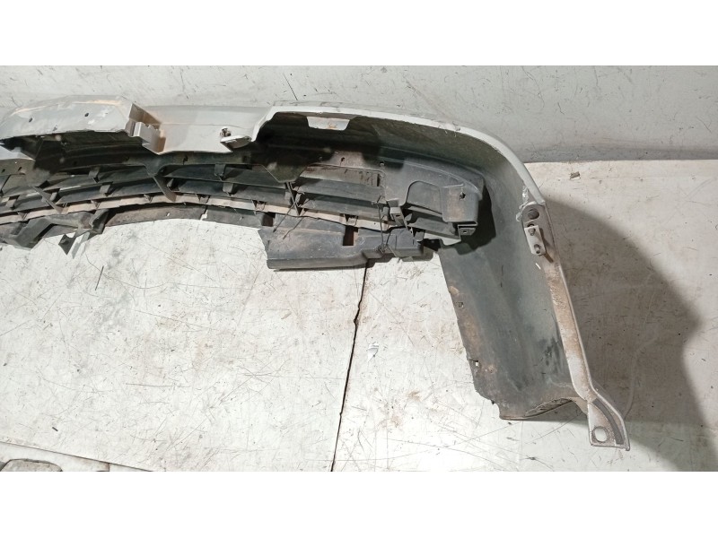 Recambio de paragolpes delantero para nissan primera hatchback (p12) 1.6 referencia OEM IAM   