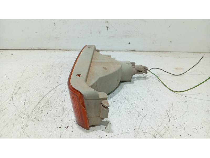 Recambio de piloto delantero derecho para nissan serena (c23) 2.3 d referencia OEM IAM   