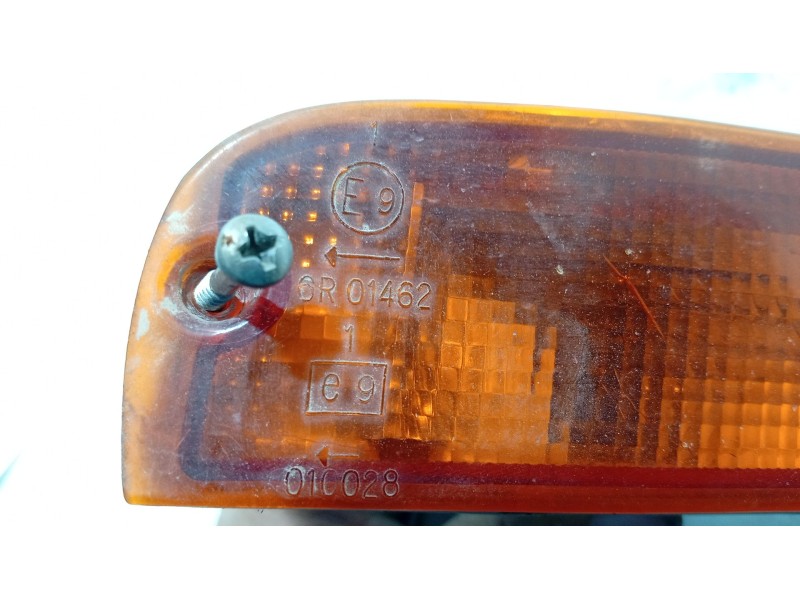 Recambio de piloto delantero derecho para nissan serena (c23) 2.3 d referencia OEM IAM   