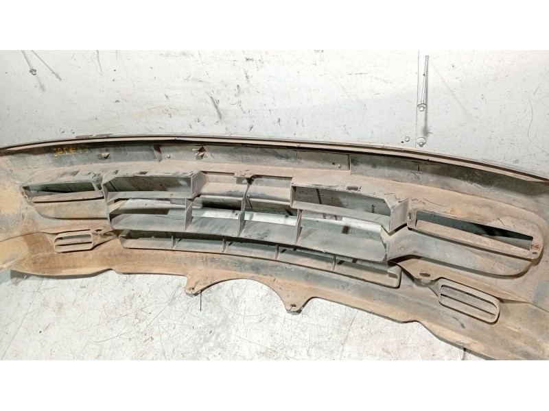 Recambio de paragolpes delantero para nissan serena (c23) 2.3 d referencia OEM IAM   