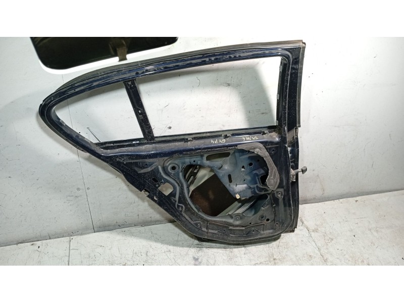 Recambio de puerta trasera izquierda para bmw 1 (e87) 116 d referencia OEM IAM 41525A2A383  