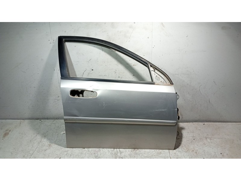 Recambio de puerta delantera derecha para chevrolet lacetti (j200) 1.6 referencia OEM IAM   