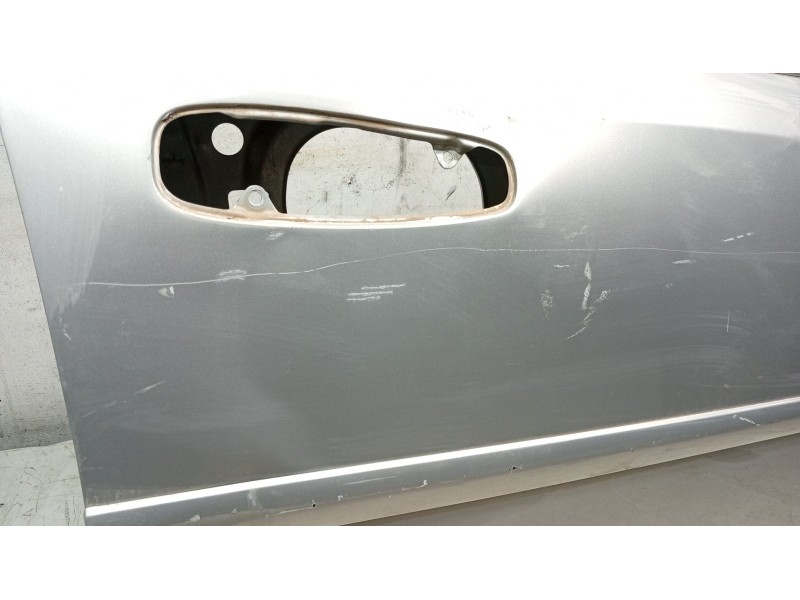 Recambio de puerta delantera derecha para chevrolet lacetti (j200) 1.6 referencia OEM IAM   