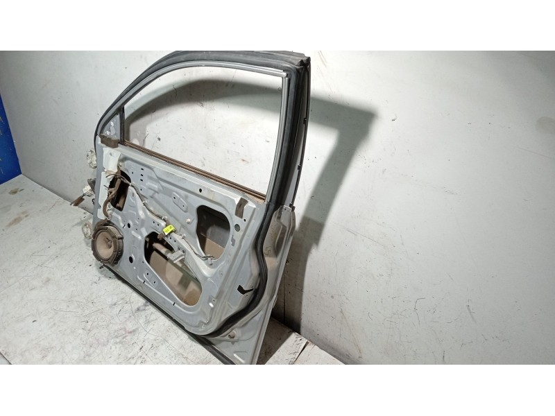 Recambio de puerta delantera derecha para chevrolet lacetti (j200) 1.6 referencia OEM IAM   