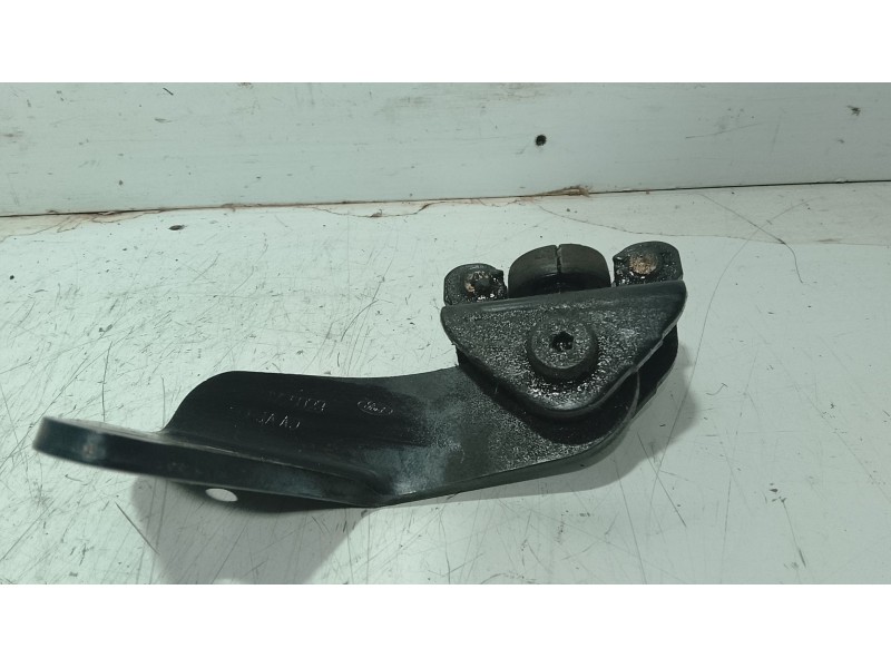 Recambio de soporte para ford tourneo connect 1.8 tdci referencia OEM IAM   