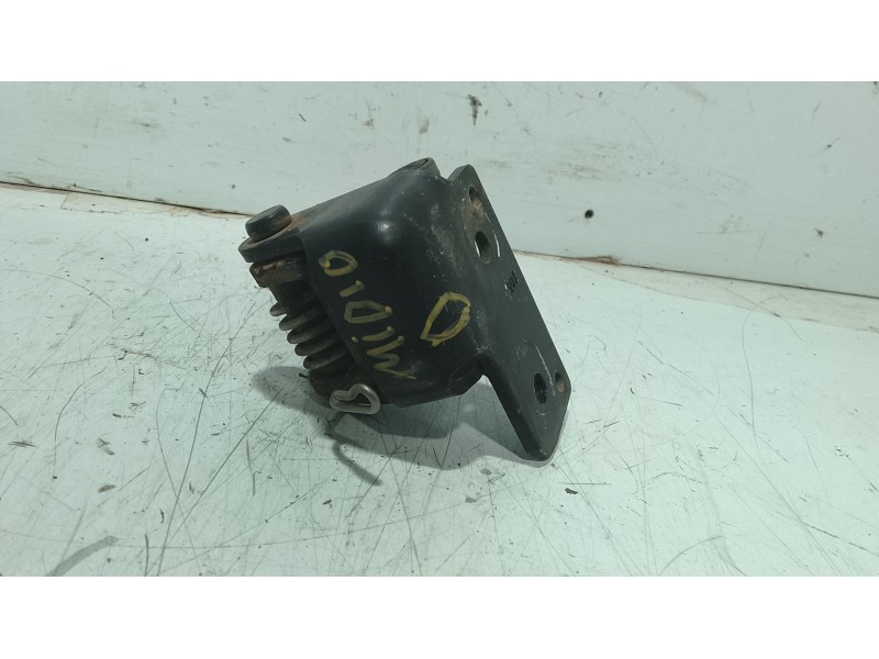 Recambio de soporte para ford tourneo connect 1.8 tdci referencia OEM IAM   