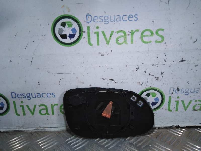 Recambio de cristal retrovisor izquierdo para  referencia OEM IAM 6423700  