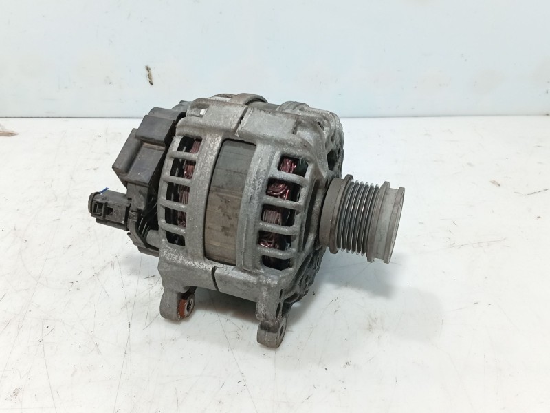 Recambio de alternador para audi q3 sportback (f3n) 35 tdi referencia OEM IAM   