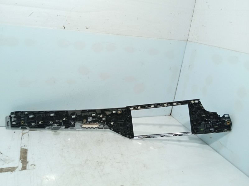 Recambio de moldura para audi q3 sportback (f3n) 35 tdi referencia OEM IAM   