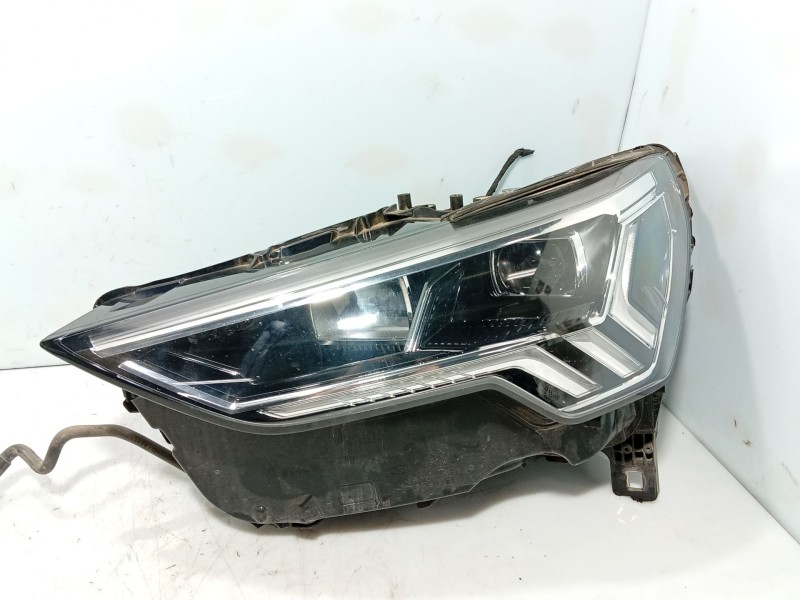 Recambio de faro izquierdo para audi q3 sportback (f3n) 35 tdi referencia OEM IAM   