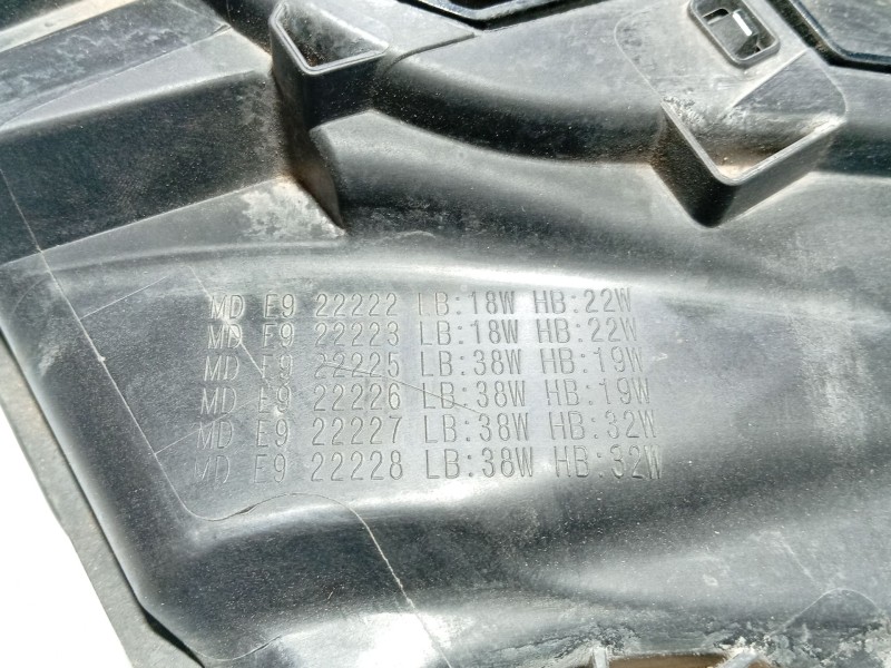 Recambio de faro izquierdo para audi q3 sportback (f3n) 35 tdi referencia OEM IAM   