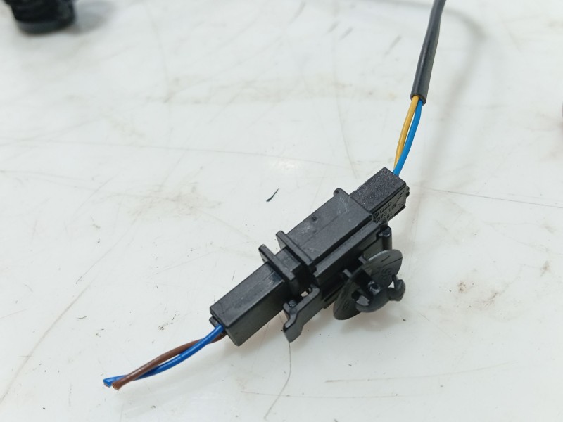 Recambio de anclaje cinturon trasero izquierdo para audi q3 sportback (f3n) 35 tdi referencia OEM IAM   