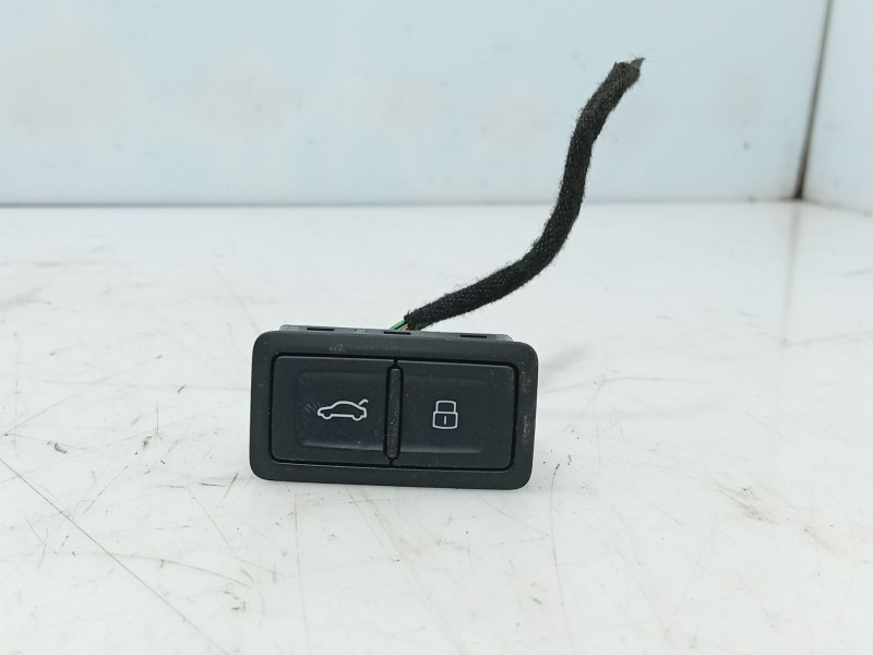 Recambio de interruptor para audi q3 sportback (f3n) 35 tdi referencia OEM IAM   