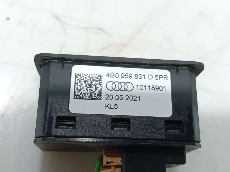 Recambio de interruptor para audi q3 sportback (f3n) 35 tdi referencia OEM IAM   
