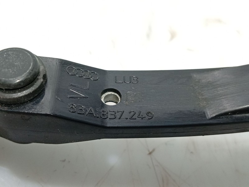 Recambio de retenedor puerta para audi q3 sportback (f3n) 35 tdi referencia OEM IAM   