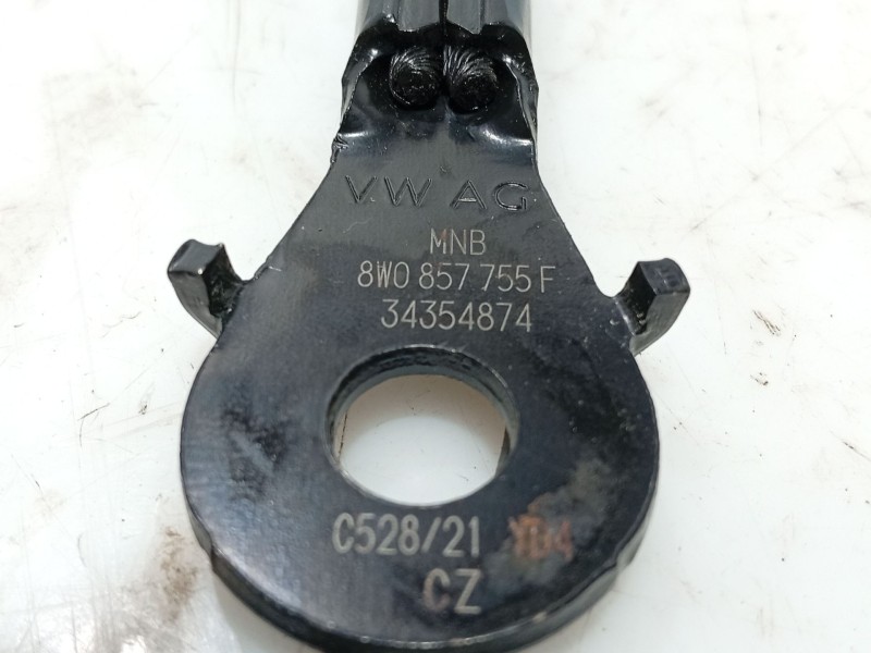 Recambio de anclaje cinturon delantero izquierdo para audi q3 sportback (f3n) 35 tdi referencia OEM IAM   