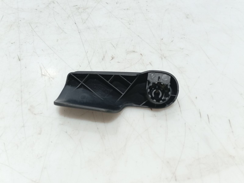 Recambio de maneta capot para audi q3 sportback (f3n) 35 tdi referencia OEM IAM   
