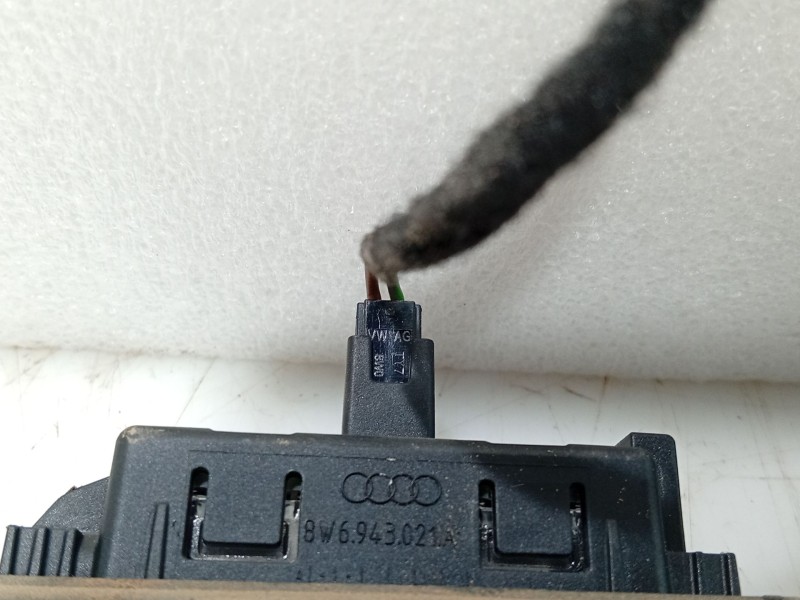 Recambio de piloto matricula para audi q3 sportback (f3n) 35 tdi referencia OEM IAM   