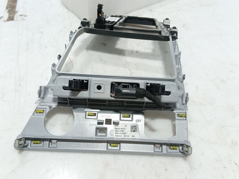 Recambio de moldura para audi q3 sportback (f3n) 35 tdi referencia OEM IAM   