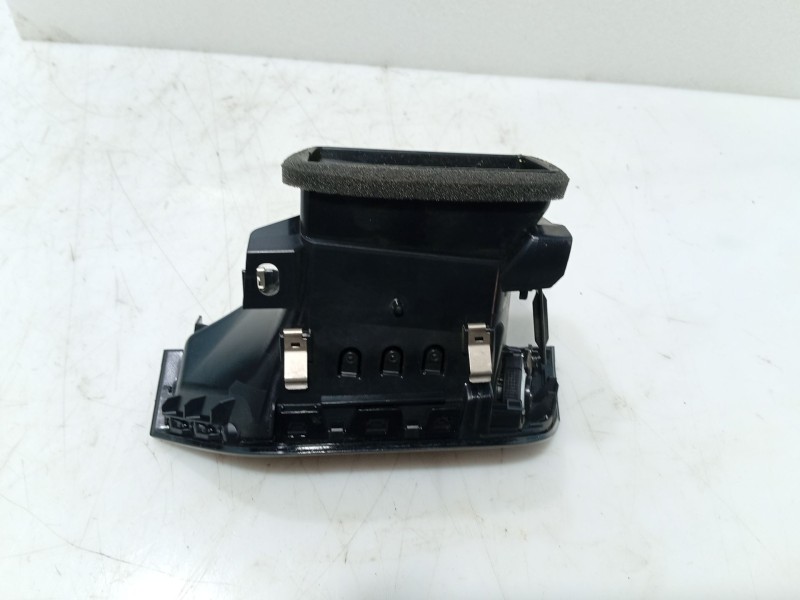 Recambio de aireador lateral derecho para audi q3 sportback (f3n) 35 tdi referencia OEM IAM   