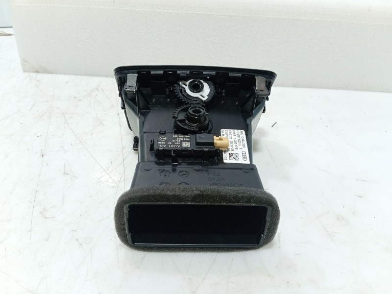 Recambio de aireador central para audi q3 sportback (f3n) 35 tdi referencia OEM IAM   