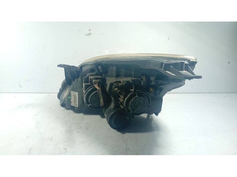 Recambio de faro derecho para opel vectra c gts (z02) 1.9 cdti (f68) referencia OEM IAM   