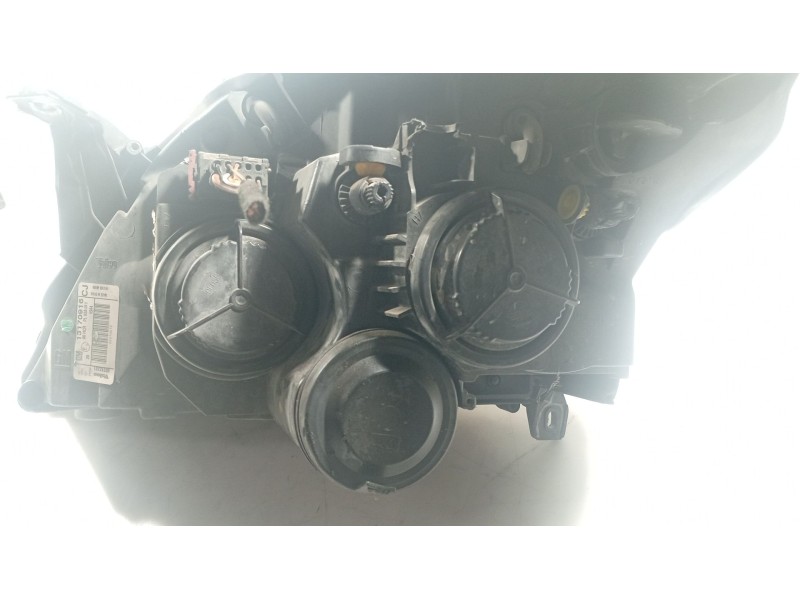 Recambio de faro derecho para opel vectra c gts (z02) 1.9 cdti (f68) referencia OEM IAM   