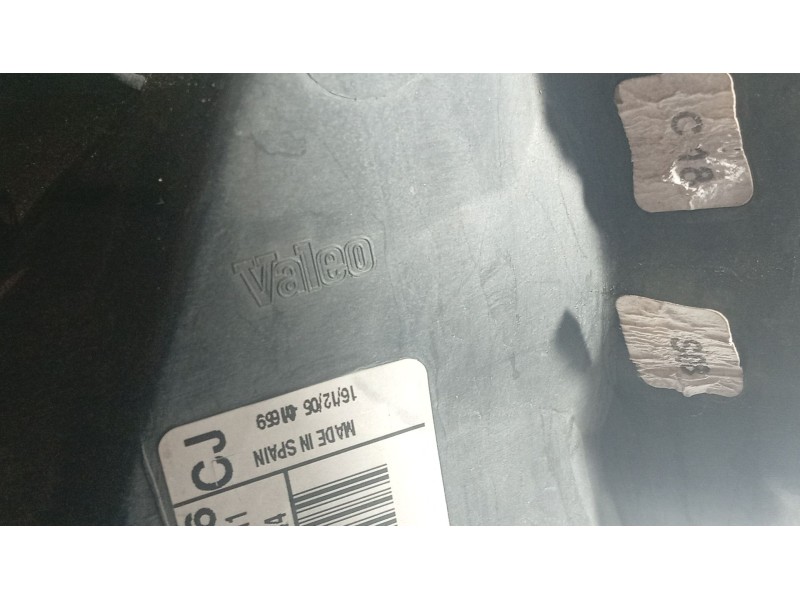 Recambio de faro derecho para opel vectra c gts (z02) 1.9 cdti (f68) referencia OEM IAM   