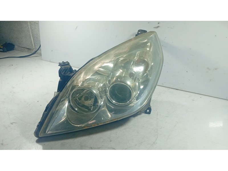 Recambio de faro izquierdo para opel vectra c gts (z02) 1.9 cdti (f68) referencia OEM IAM   