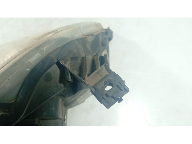 Recambio de faro izquierdo para opel vectra c gts (z02) 1.9 cdti (f68) referencia OEM IAM   