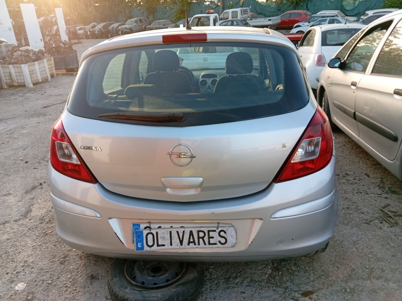 opel corsa d (s07) del año 2010