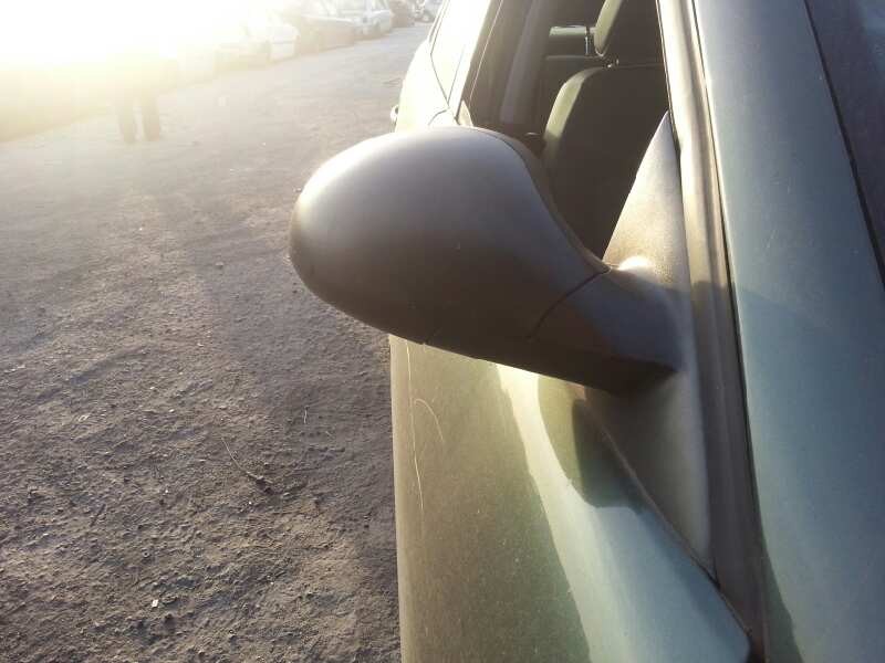 Recambio de retrovisor derecho para seat ibiza (6l1) stella   |   04.02 - 12.04 | 2002 - 2004 | 75 cv / 55 kw referencia OEM IAM