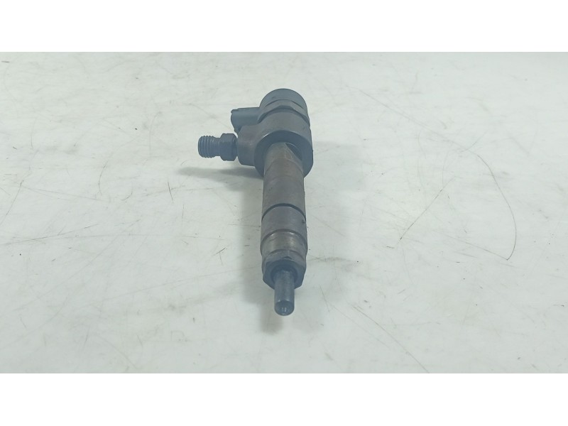Recambio de inyector para opel vectra c gts (z02) 1.9 cdti (f68) referencia OEM IAM   