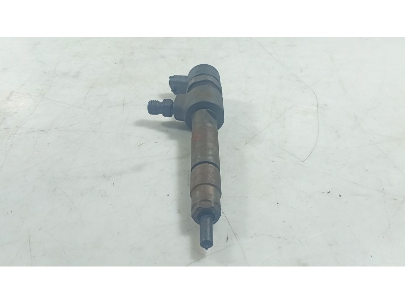 Recambio de inyector para opel vectra c gts (z02) 1.9 cdti (f68) referencia OEM IAM   