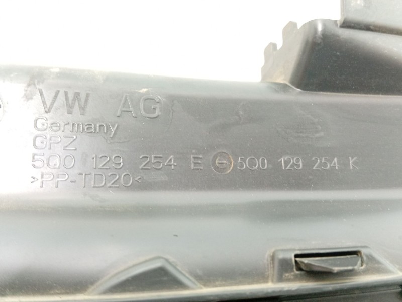 Recambio de canalizador aire para audi q3 sportback (f3n) 35 tdi referencia OEM IAM   