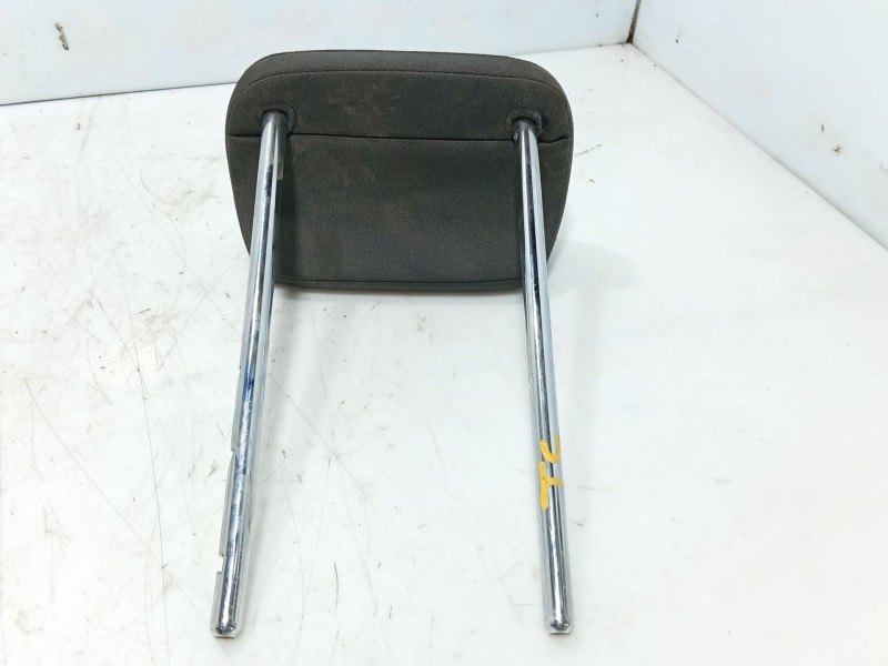 Recambio de reposacabezas trasero central para audi q3 sportback (f3n) 35 tdi referencia OEM IAM   