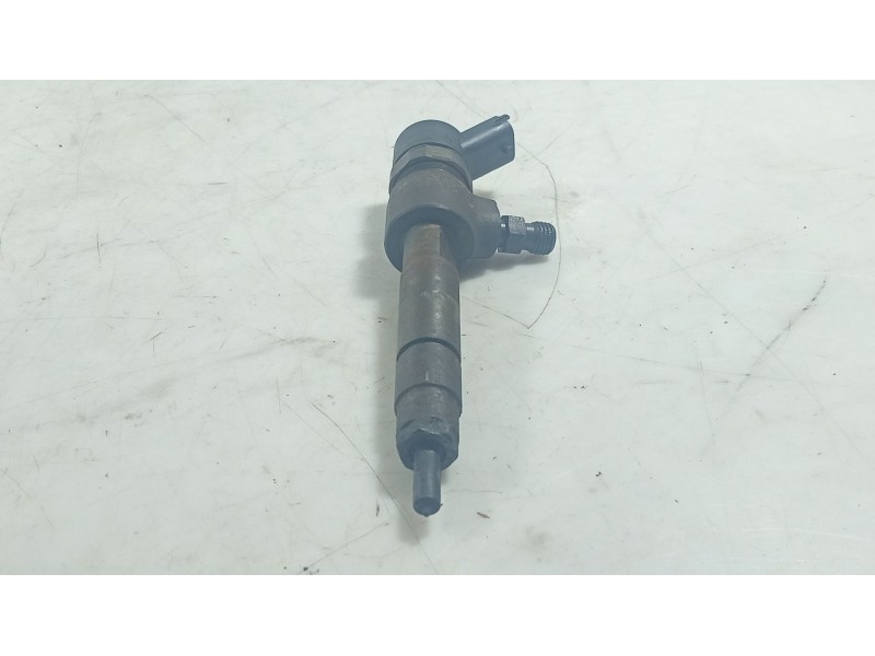 Recambio de inyector para opel vectra c gts (z02) 1.9 cdti (f68) referencia OEM IAM   