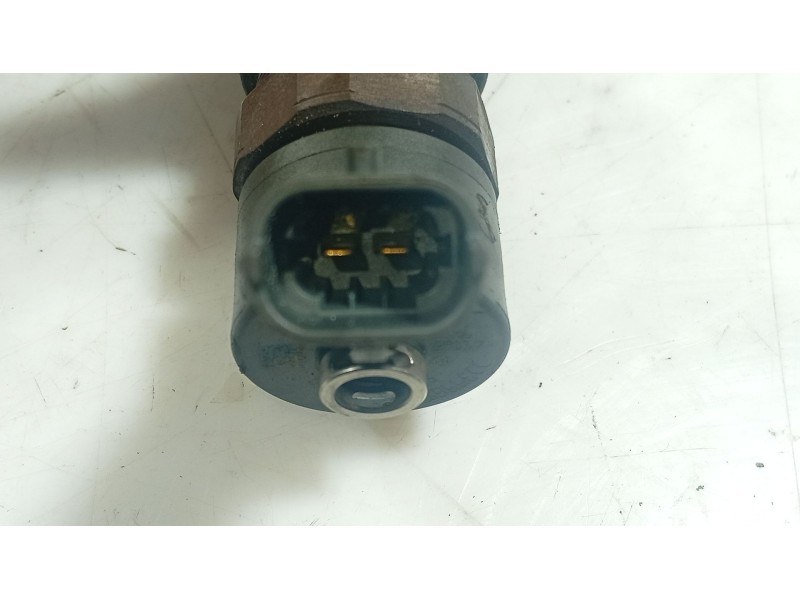 Recambio de inyector para opel vectra c gts (z02) 1.9 cdti (f68) referencia OEM IAM   