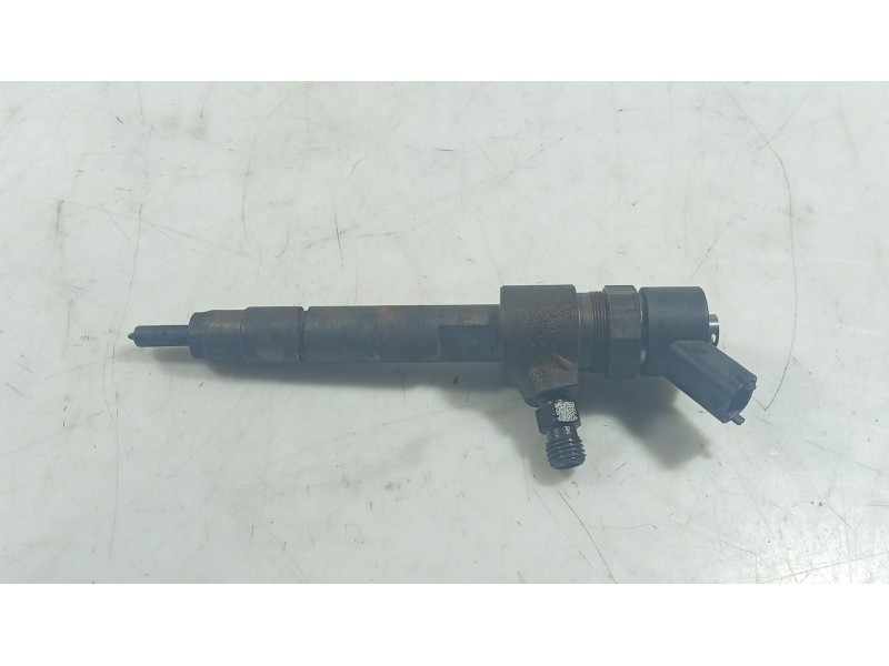 Recambio de inyector para opel vectra c gts (z02) 1.9 cdti (f68) referencia OEM IAM   