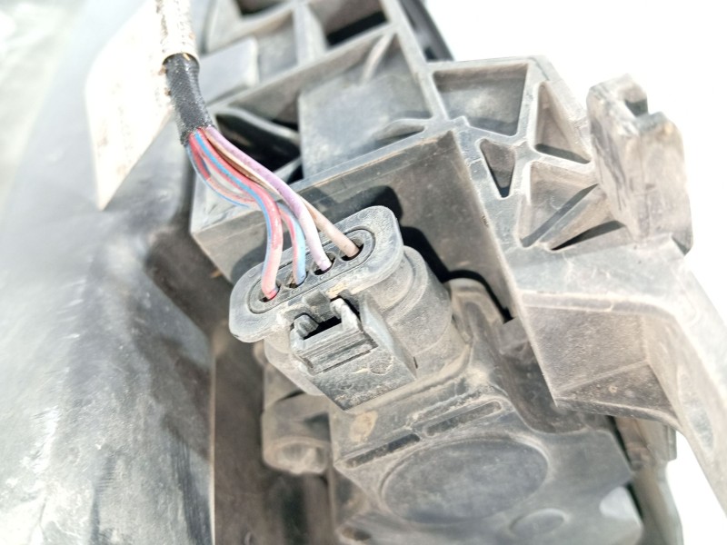 Recambio de canalizador aire para audi q3 sportback (f3n) 35 tdi referencia OEM IAM   
