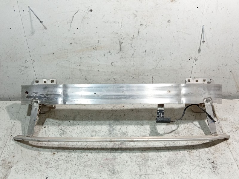 Recambio de refuerzo paragolpes delantero para audi q3 sportback (f3n) 35 tdi referencia OEM IAM   