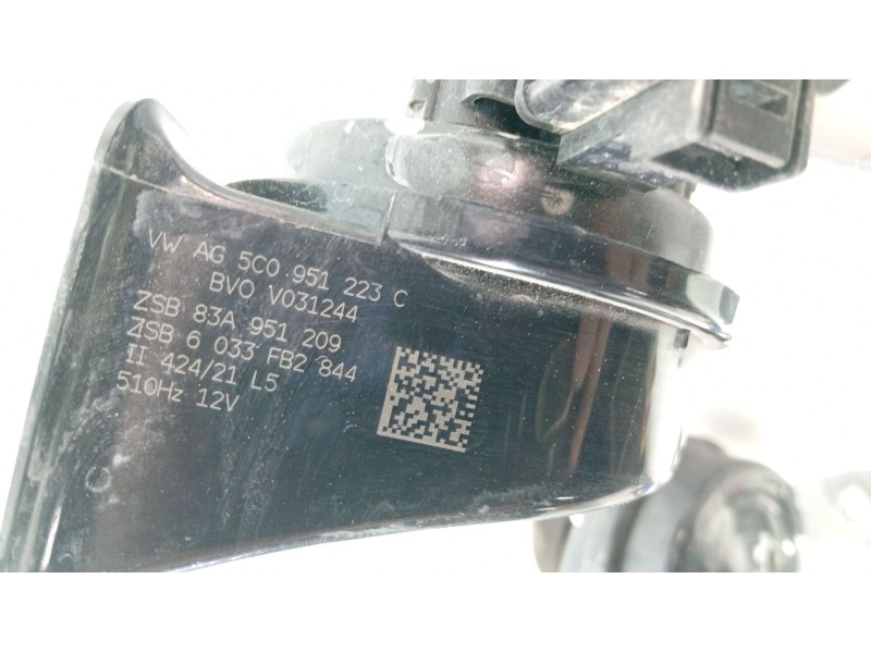 Recambio de claxon para audi q3 sportback (f3n) 35 tdi referencia OEM IAM   