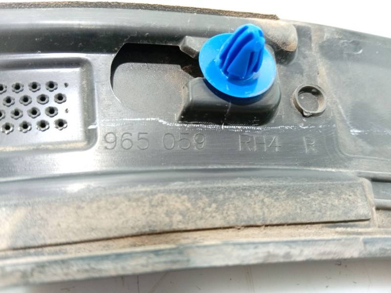 Recambio de moldura para audi q3 sportback (f3n) 35 tdi referencia OEM IAM   
