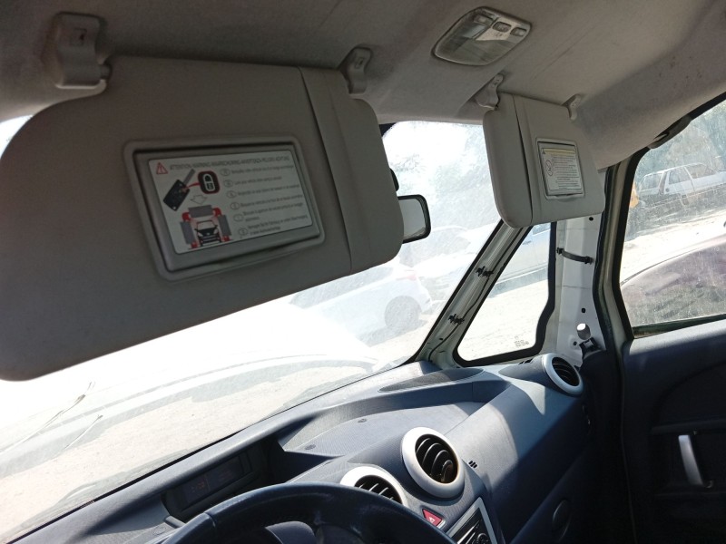 peugeot 1007 (km_) del año 2008